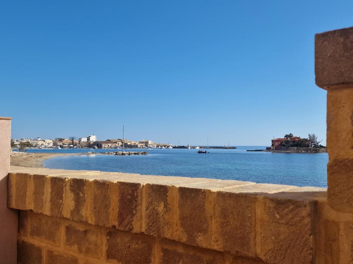 La Casa Sulla Spiaggia Marzamemi Bagian luar foto